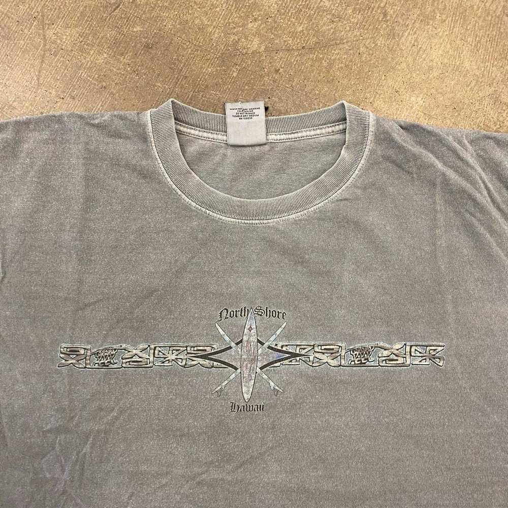 Vintage Y2K North Shore Canada Surf 2000s Hawaii Maui T-Shirt Size XL